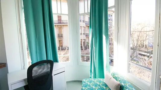 Rooms in Barcelona Eixample - photo 6