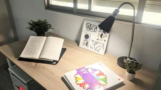 Rooms in Burjassot - photo 4