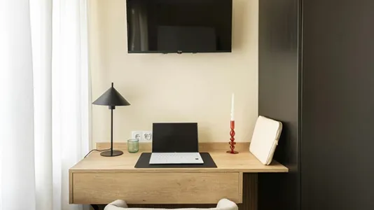 Rooms in Madrid Chamberí - photo 7