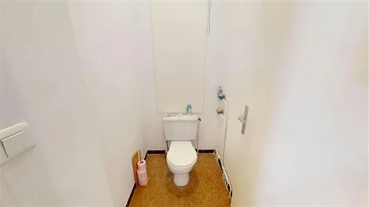 Rooms in Grenoble - photo 10