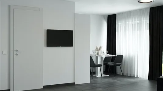 Apartments in Offenbach am Main - photo 4