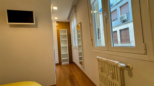 Rooms in Bilbao - photo 8