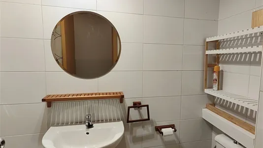 Rooms in Madrid Chamberí - photo 9