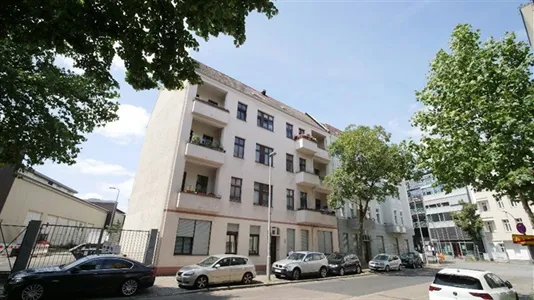 Apartments in Berlin Neukölln - photo 1