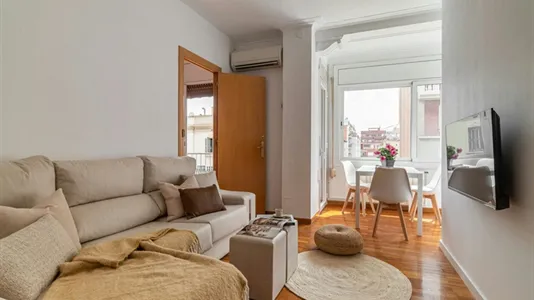 Rooms in Barcelona Eixample - photo 5