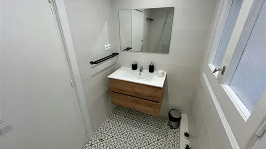 Rooms in Barcelona Eixample - photo 5