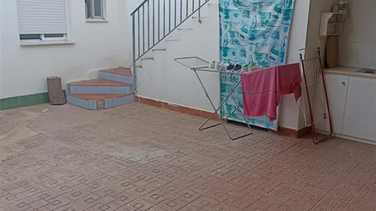 Rooms in Murcia - photo 4