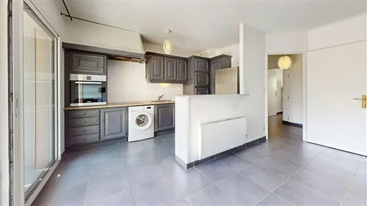 Rooms in Grenoble - photo 6