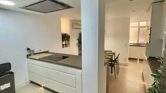 Rooms in Madrid Salamanca - photo 4