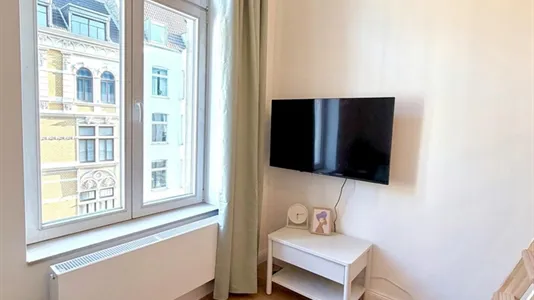 Rooms in Cologne Innenstadt - photo 8