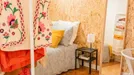 Room for rent, Lisbon (region), &lt;span class=&quot;blurred street&quot; onclick=&quot;ProcessAdRequest(12584521)&quot;&gt;&lt;span class=&quot;hint&quot;&gt;See streetname&lt;/span&gt;[xxxxxxxxxxxxx]&lt;/span&gt;