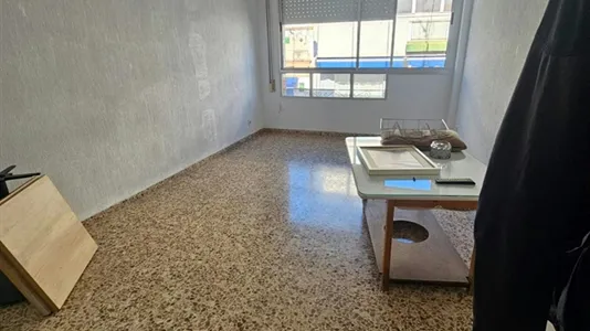 Rooms in Alfarería - photo 3