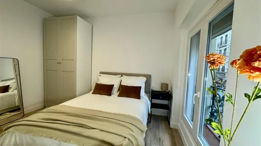 Rooms in Madrid Retiro - photo 10