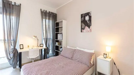 Rooms in Milano Zona 5 - Vigentino, Chiaravalle, Gratosoglio - photo 2