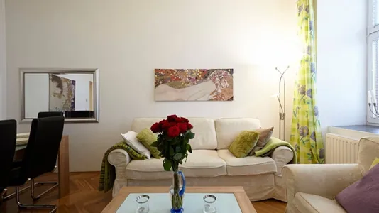 Apartments in Wien Neubau - photo 4