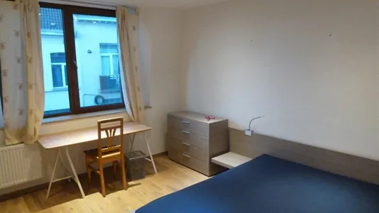 Rooms in Brussels Etterbeek - photo 1