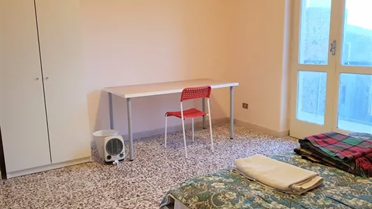 Rooms in Catania - photo 2