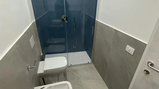 Rooms in Napoli Municipalità 3 - photo 7