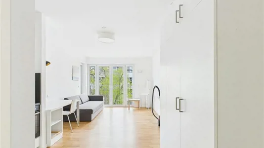 Apartments in Berlin Charlottenburg-Wilmersdorf - photo 1