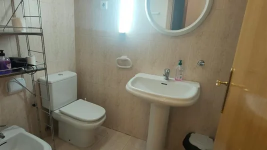 Rooms in Alcalá de Henares - photo 5