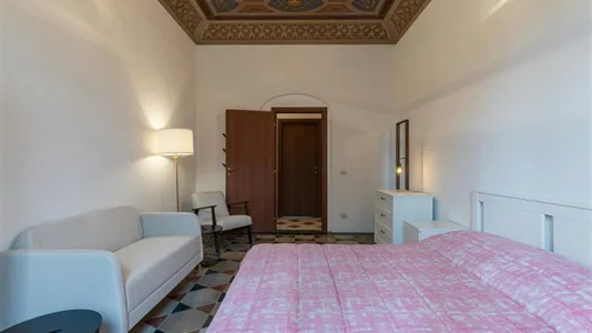 Rooms in Florence - photo 5