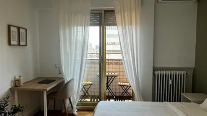 Room for rent in Madrid Moncloa-Aravaca, Madrid