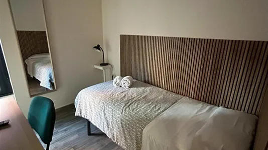 Rooms in León - photo 1
