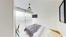 Room for rent, Rouen, Normandie, &lt;span class=&quot;blurred street&quot; onclick=&quot;ProcessAdRequest(14029319)&quot;&gt;&lt;span class=&quot;hint&quot;&gt;See streetname&lt;/span&gt;[xxxxxxxxxxxxx]&lt;/span&gt;