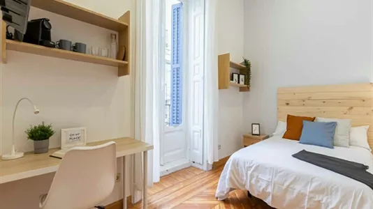 Rooms in Madrid Centro - photo 7