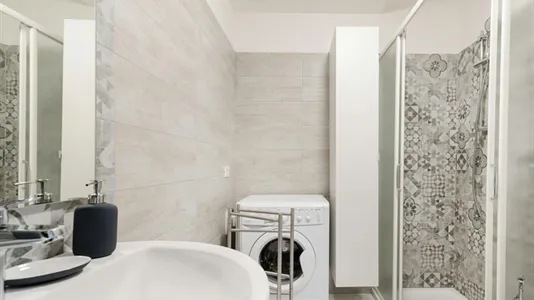 Rooms in Milano Zona 2 - Stazione Centrale, Gorla, Turro, Greco, Crescenzago - photo 7