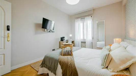 Rooms in Madrid Chamartín - photo 2