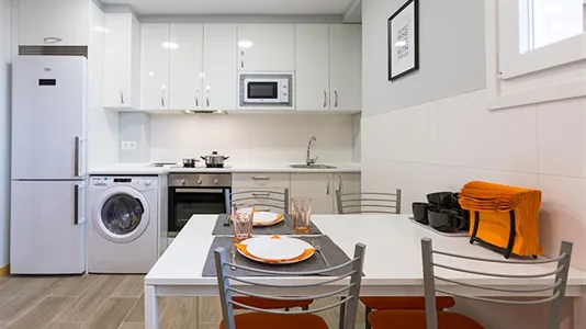 Rooms in Bilbao - photo 10