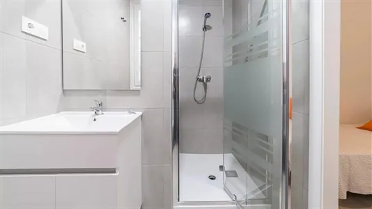 Rooms in Valencia L'Eixample - photo 9