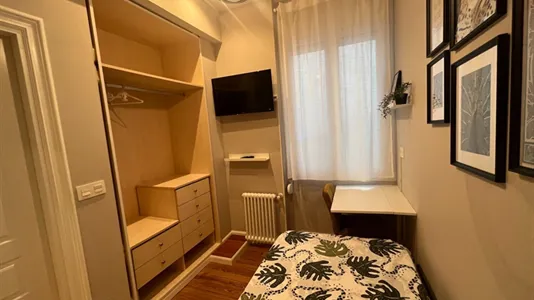 Rooms in Bilbao - photo 4