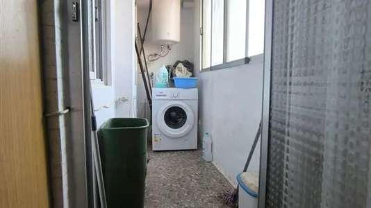 Rooms in Albacete - photo 9