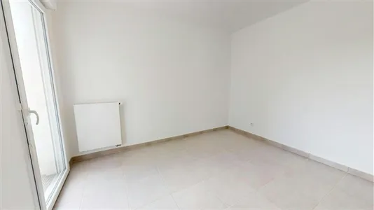 Apartments in Toulouse - photo 4