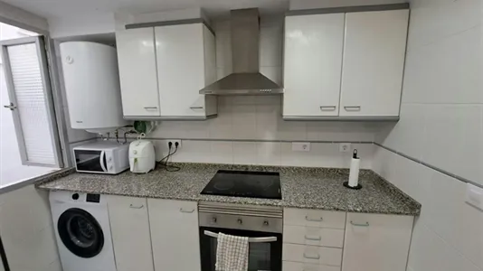 Rooms in Tavernes Blanques - photo 8