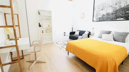 Rooms in Florence - photo 7