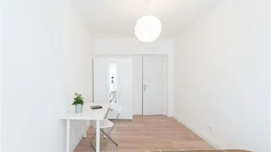 Rooms in Madrid Chamartín - photo 7