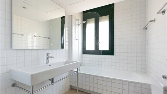 Apartments in Barcelona Ciutat Vella - photo 8