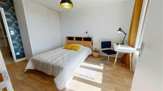 Rooms in Lyon - photo 1