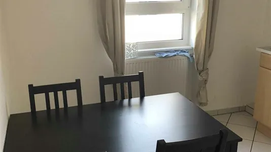 Rooms in Frankfurt Süd - photo 3