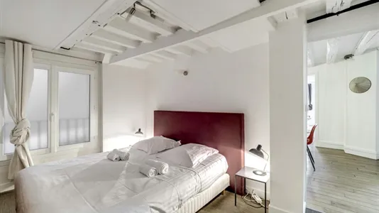 Apartments in Paris 2ème arrondissement - Bourse - photo 9