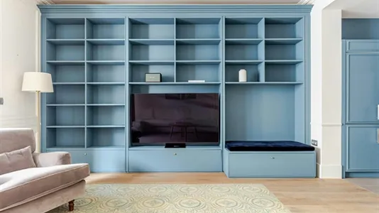 Apartments in Barcelona Eixample - photo 4