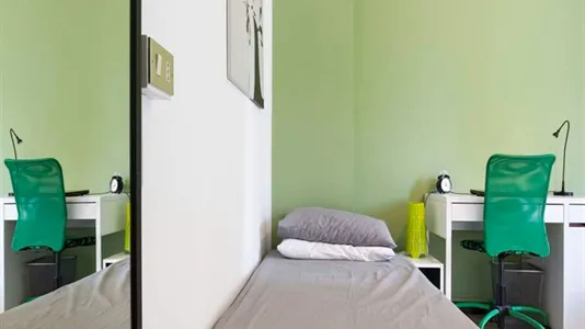 Rooms in Milano Zona 6 - Barona, Lorenteggio - photo 2