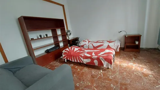 Rooms in Pisa - photo 3