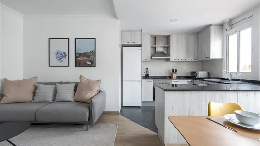 Rooms in Barcelona Eixample - photo 5