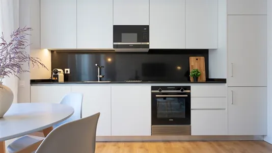 Apartments in Barcelona Eixample - photo 5