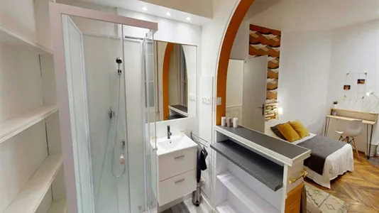 Rooms in Lyon - photo 4