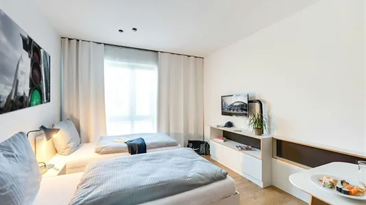 Apartments in Berlin Lichtenberg - photo 2